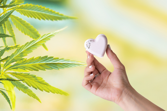 CBD -  5 Hearts Shaped Shower Steamers/ fizzies with CBD - in a Gift Box - Can be personalized. (THC free)-1